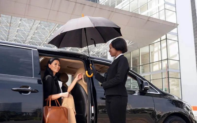 Dinner in Dubai Desert Hotel Pickup