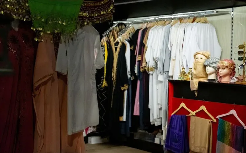 Traditional Aarabic Attire in Dubai Desert